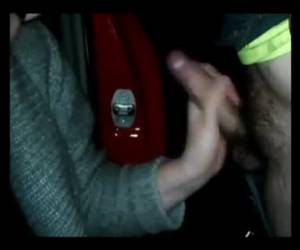 chcą powiedzieć dziwne człowieka, podczas gdy jej mąż filmy