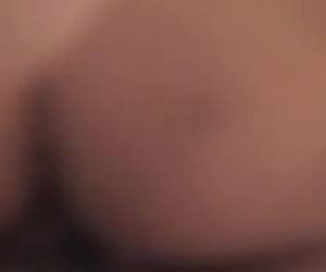 kuuma nuoripari saa kuumaa seksiä videon