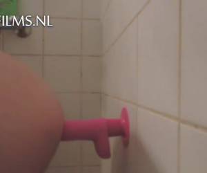 entspannen sie sich unter der dusche sie arsch ficken mit einem dildo