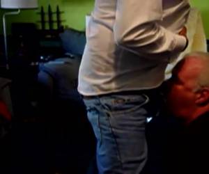 vanha homo hänen suuhun vittu