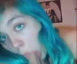 Novinha fazendo sexo e filmando sua carinha de puta