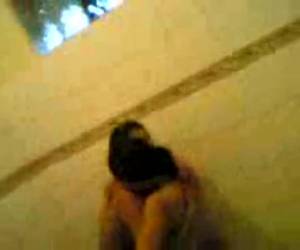 Xvideos comendo irmã em banheiro de casa e sendo flagrados