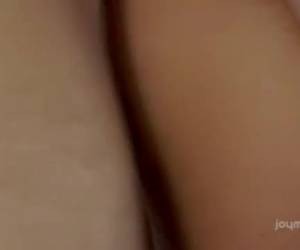 Bela novinha tomando rola a vontade