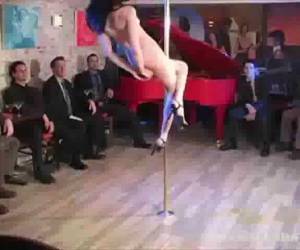 pole dancer goes on face sit