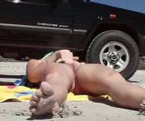 Como ganar el cielo dando de beber a un coño sediento