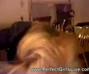 Streptease perfecto de chica perfecta en la webcam